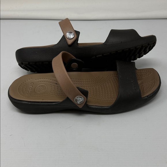 Crocs‎ | Cleo V sandals size 9 - Picture 4 of 6